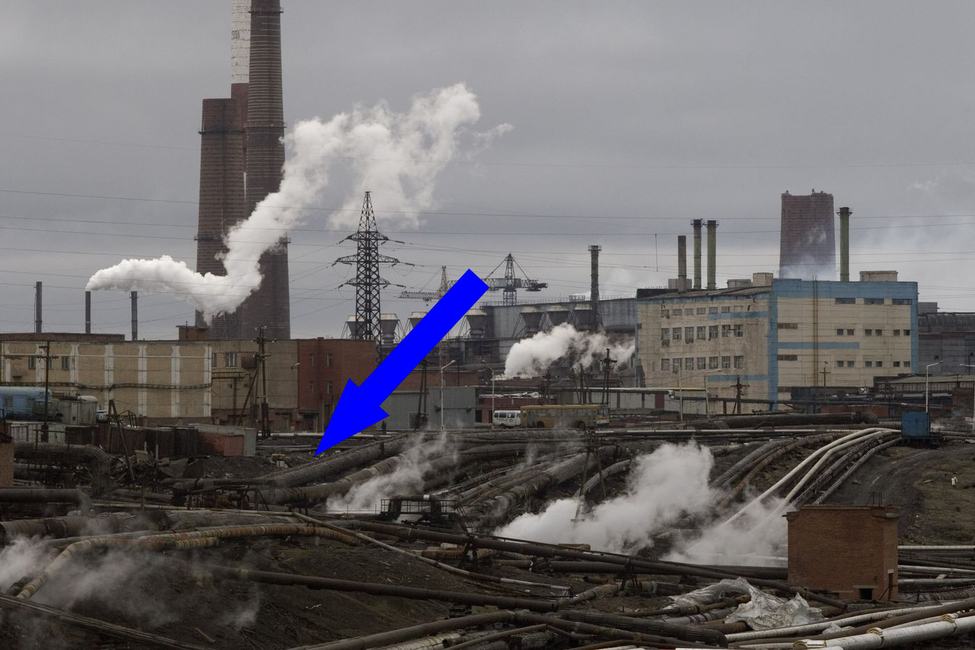 Жизнь под крышей одного завода