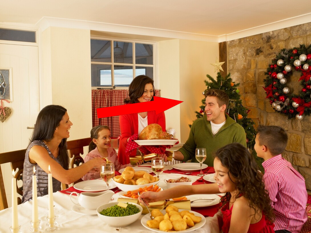 Семейные праздники: за одним столом вместе