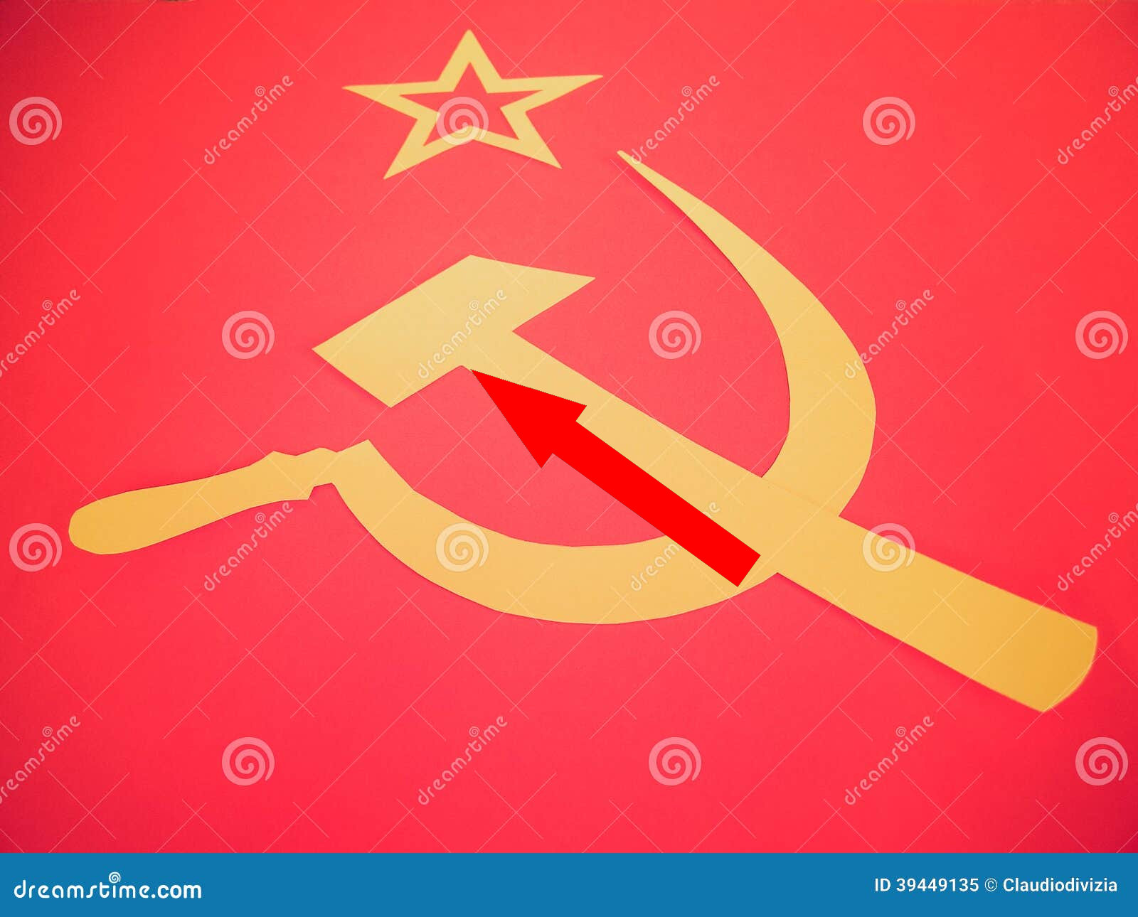 Символы времени: Серп и молот в истории и декоре