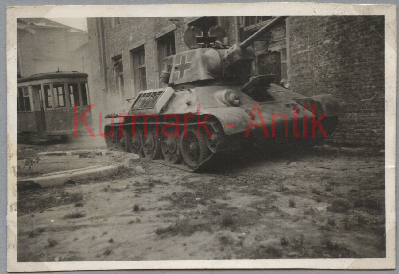 Подвиг танкистов Чкалова: Как Т-26 и Т-34-76 остановили врага в 1941 году