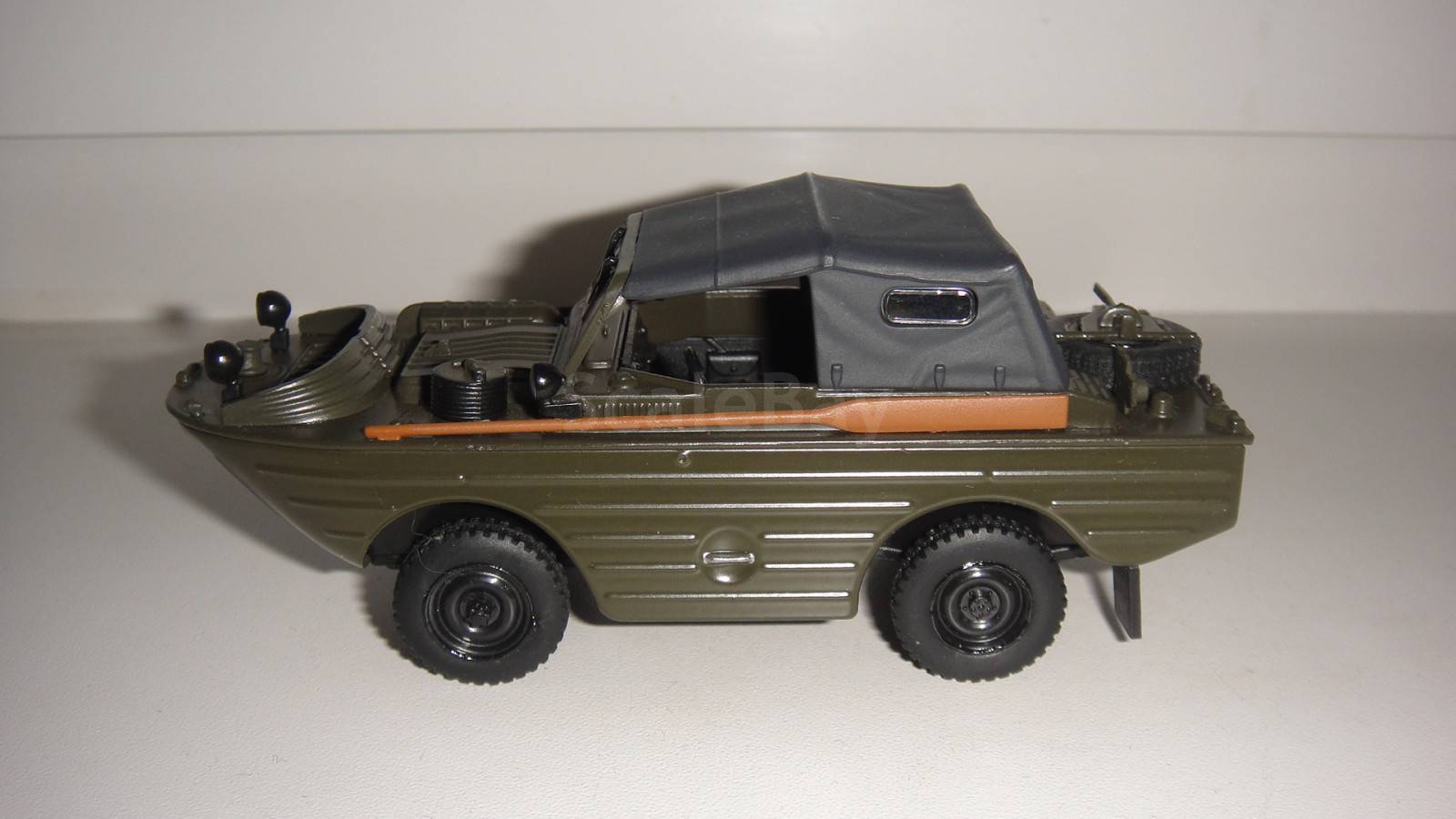 Неожиданные амфибии: забытые герои советских дорог и водоемов