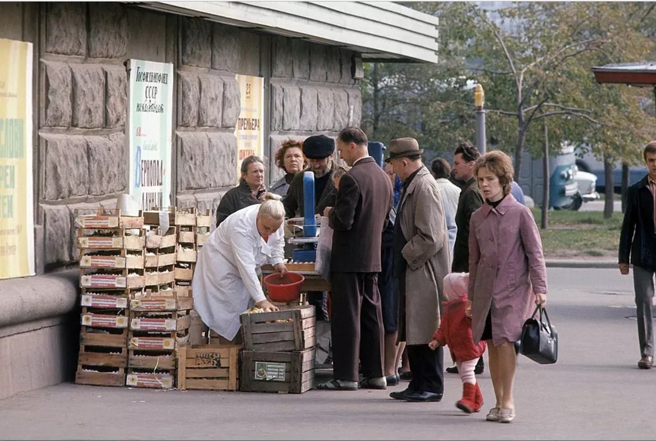 Кто помнит, как это было? Положительные и негативные стороны жизни в СССР
