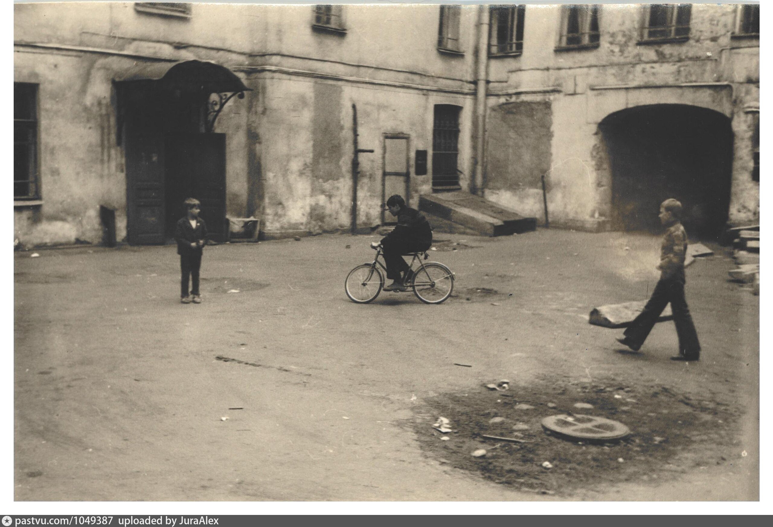 Дети перестройки: Как мы росли без интернета и гаджетов