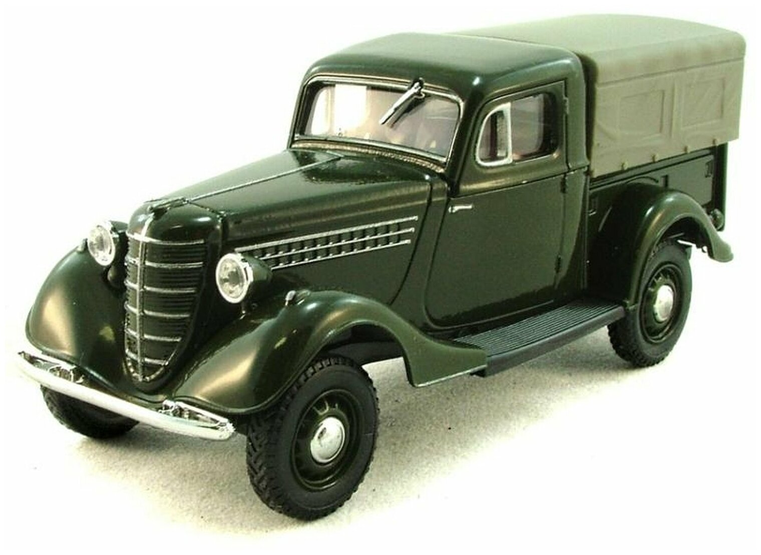 ГАЗ-61: Легенда, которую никто не забыл