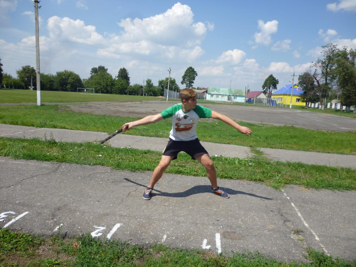 Забытые городки: Как советская игра объединяла поколения и вдохновляла на победы