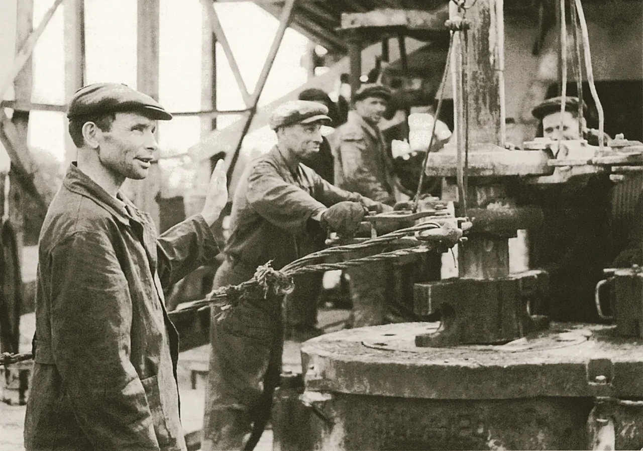 Как советская промышленность восстала из пепла после войны?