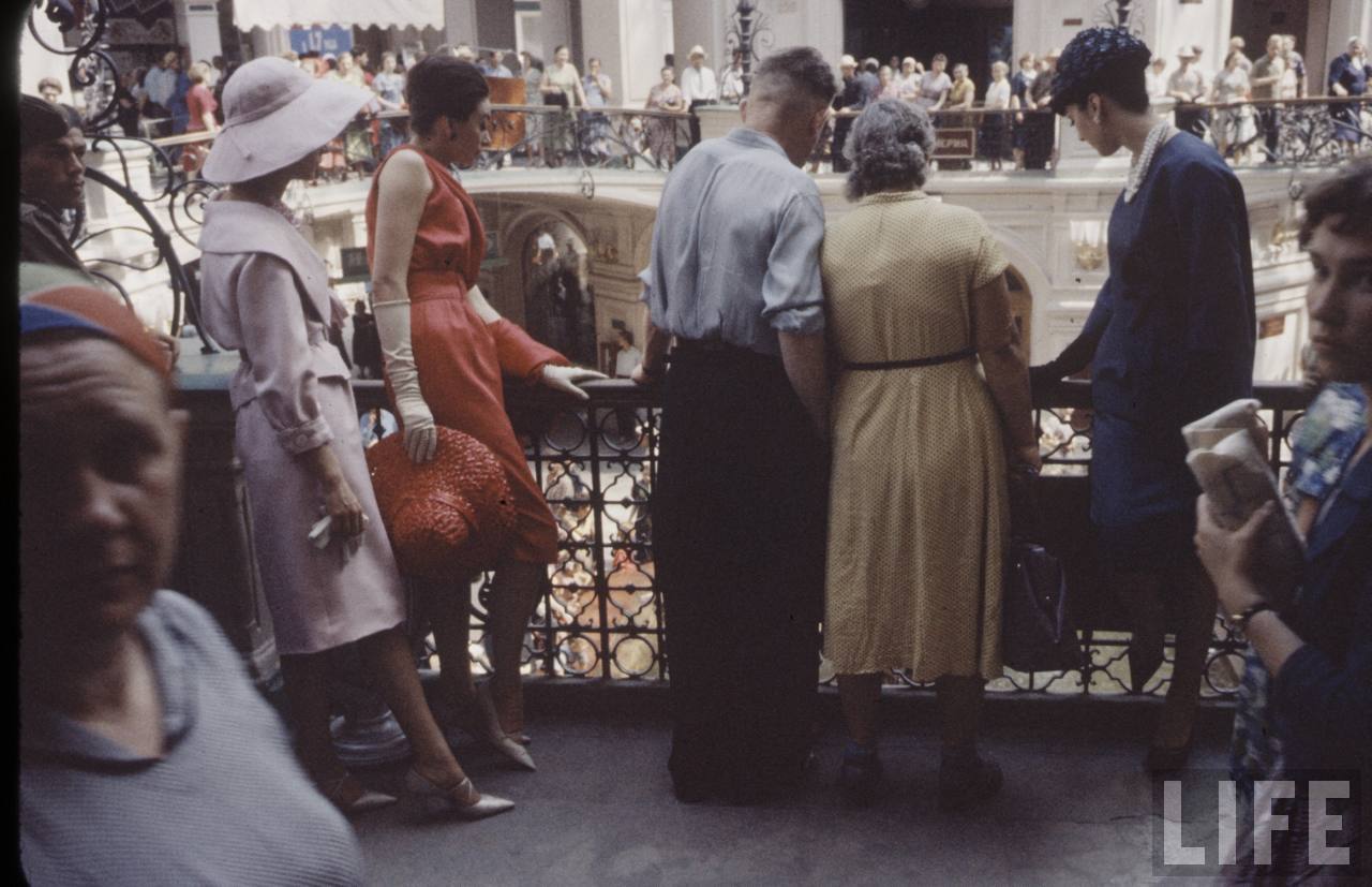 Блеск и нищета: как советская мода завоевала сердца и умы