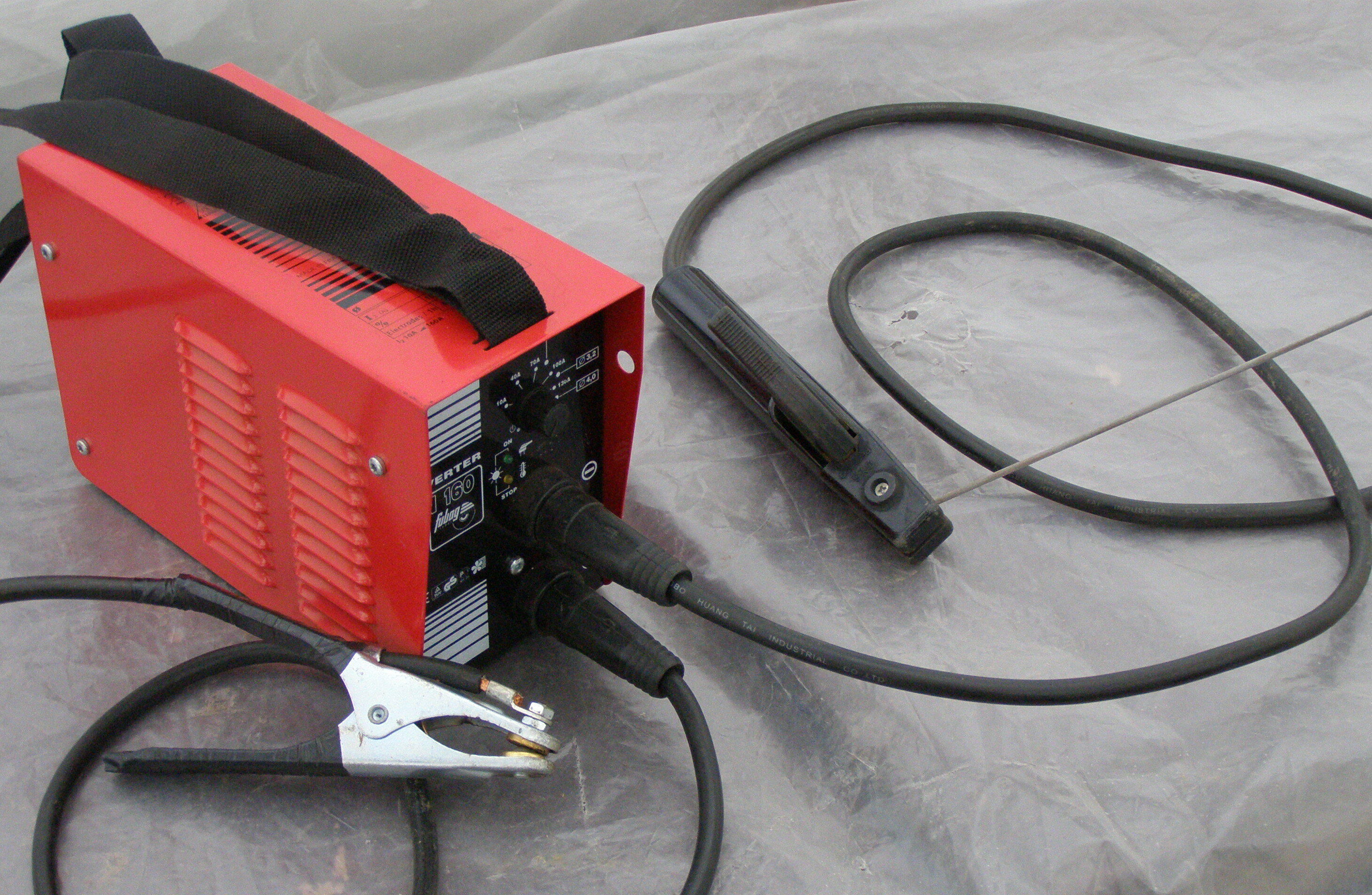 Электросварка в СССР: Как инновация изменила промышленность и искусство