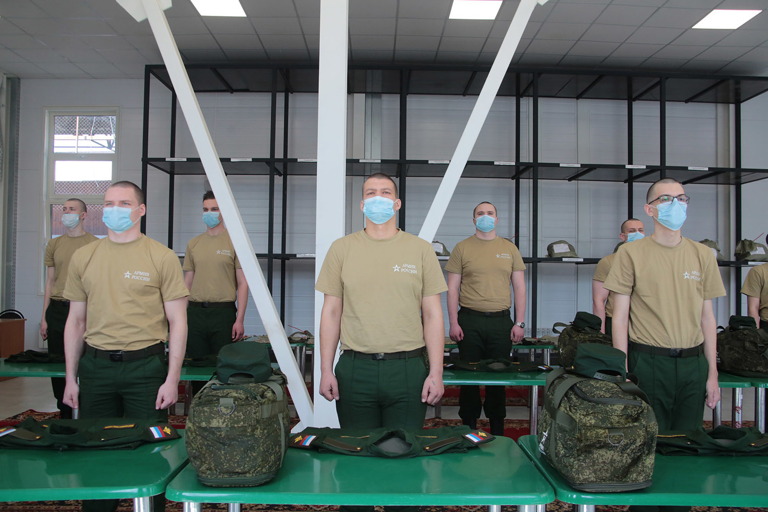 Москвичи в армии: чем они не угодили своим сослуживцам?