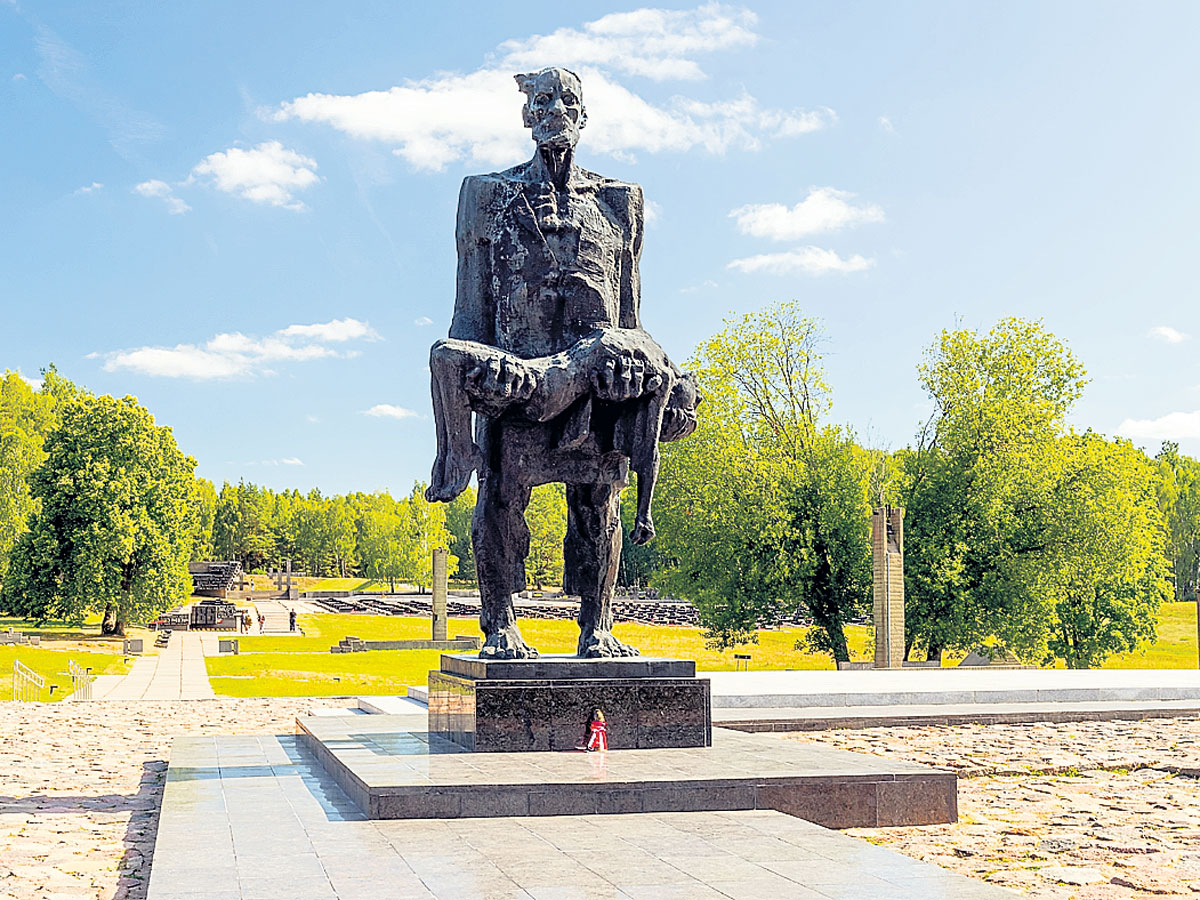 Память, сожженная в огне: что скрывает Хатынь?