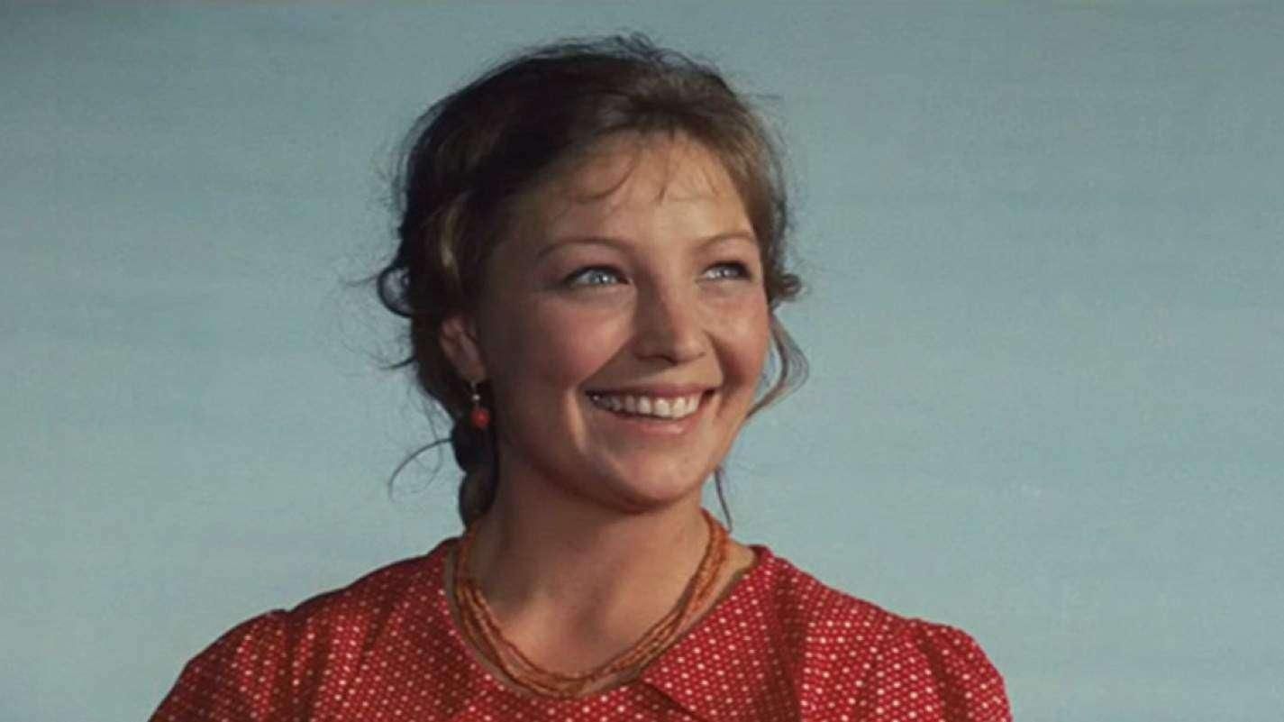 Суровая любовь Василисы: история о потере и надежде в «Василий и Василиса»